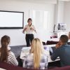 Etudiants de la préparation aux examen d'accès à la formation formation de commissaire justice